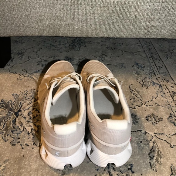 On Running Cloud 5 Running Shoes - Picture 5 of 8